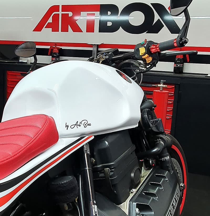 Moto Box