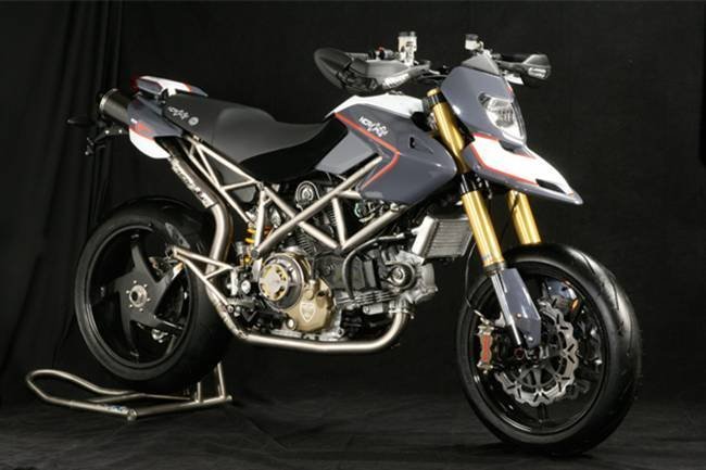 Motos Y Naeumáticos Ncr